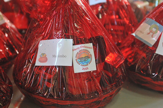 Christmas basket giveaway Sa Puso Ministry together with LCSS Laoag Christian Sunday School